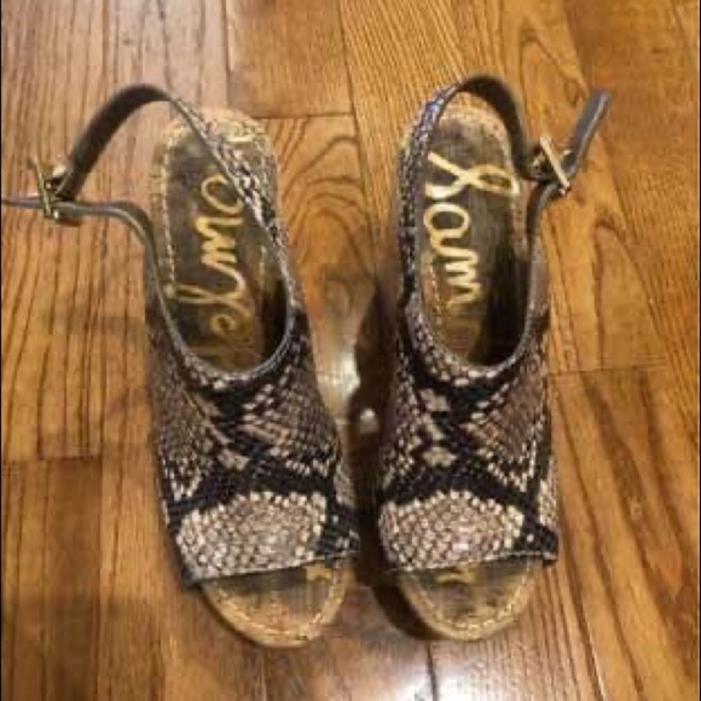 SAM EDELMAN - Marley - leather snakeskin print - wood platform heels.  Size 8. - Picture 2 of 5